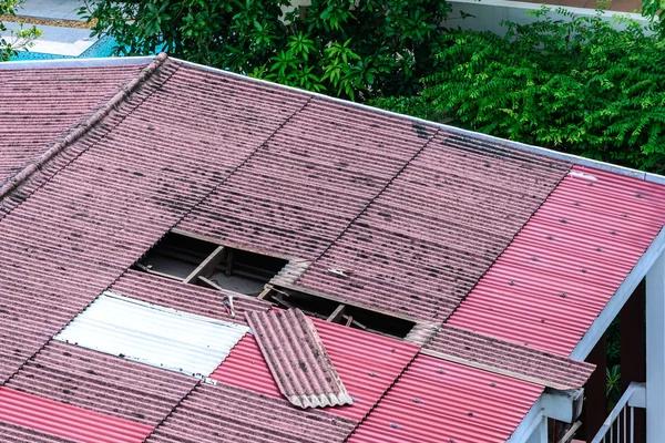 Replacing Your Roof in Medway Made Simple