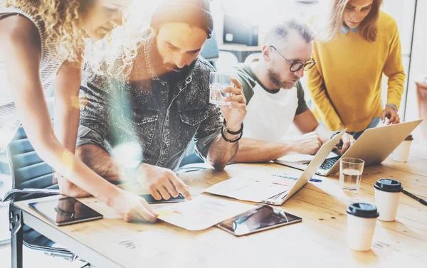 How Customer Reviews Influence Online Buying Behavior