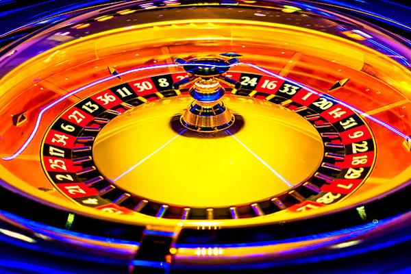 Explore Poker Table Variations with คาลิโน for Digital Casino Play